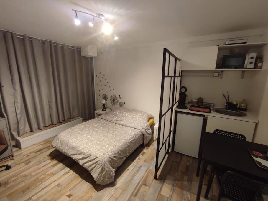 Appartement Grand Avec Jardin Et Entree Privative A Noter Reservations De 3 Nuits Minimum Clermont-Ferrand